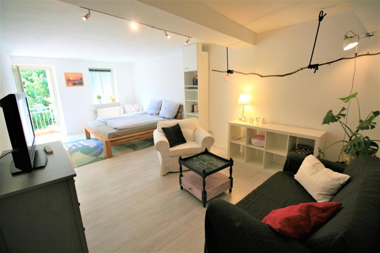 Zentrale Ferienwohnung „Treibholz“ Im Sonnenblumenhaus Фленсбург Екстериор снимка
