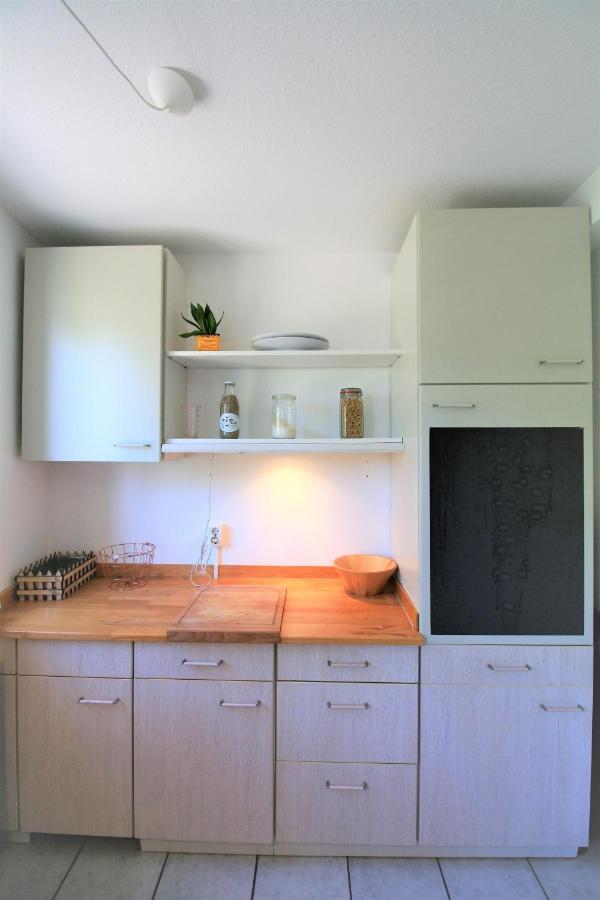 Zentrale Ferienwohnung „Treibholz“ Im Sonnenblumenhaus Фленсбург Екстериор снимка